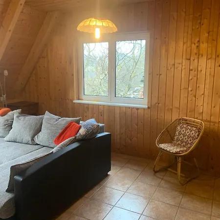Idyll Am Berg Apartment *
